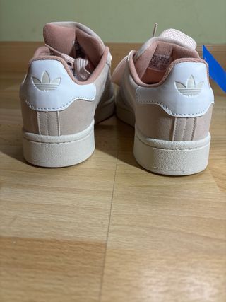 Adidas Campus Rosa y Blanco