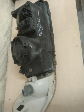 Faro izquierdo Volvo S70 (1997-2000) 2.5 TDI (140