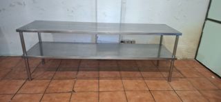 Mesa de acero inoxidable de 2 niveles