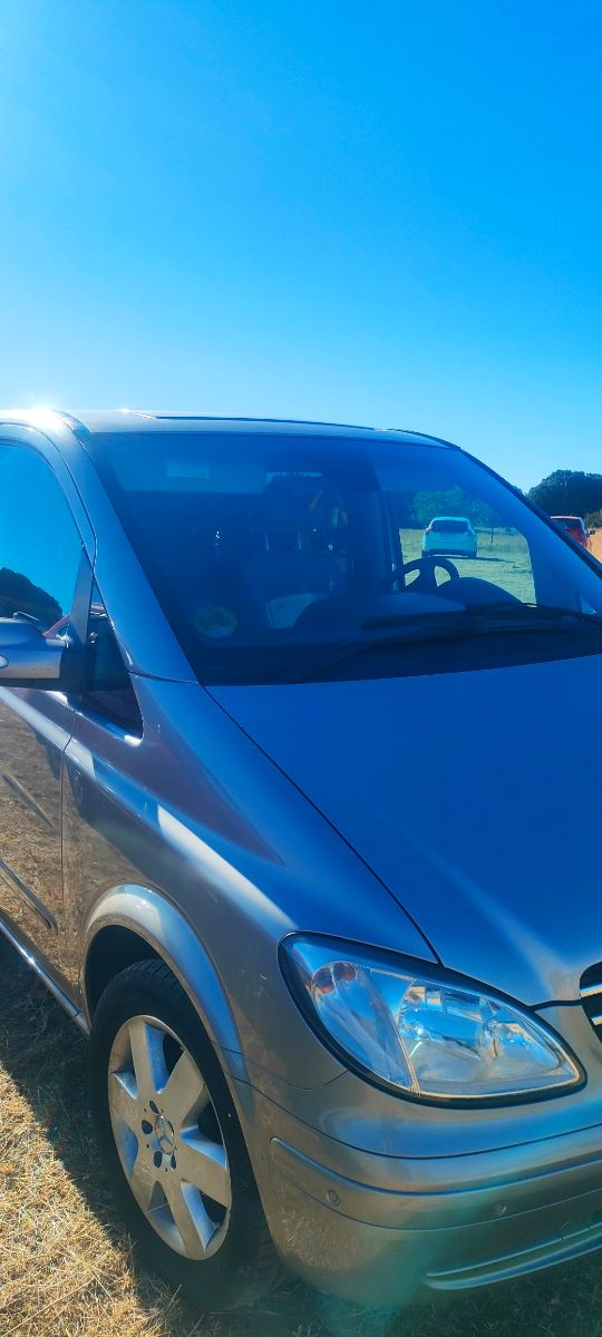 Mercedes-Benz Viano 2008 - foto 1