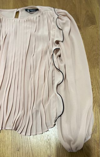 Blusa Zara rosa plisada