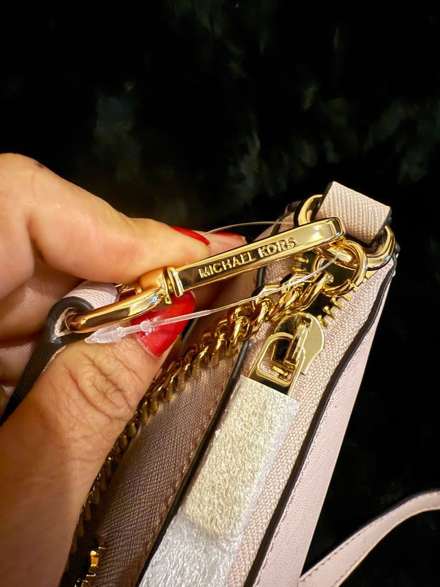 Borsa a tracolla Michael Kors rosa e oro