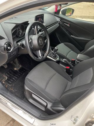 Mazda 2 2019