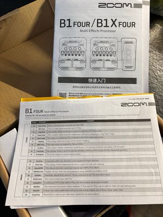 Pedale effetti per basso ZOOM B1 FOUR