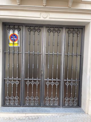 Cancela de hierro macizo forjado