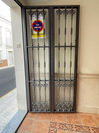 Cancela de hierro macizo forjado