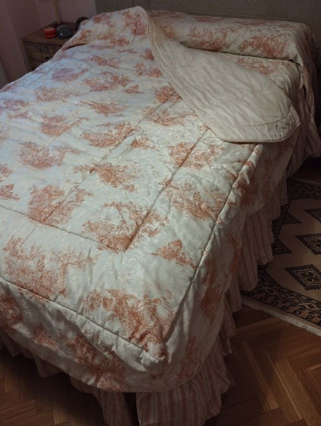 Colcha, edredón y cojines cama 1.50