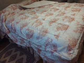Colcha, edredón y cojines cama 1.50