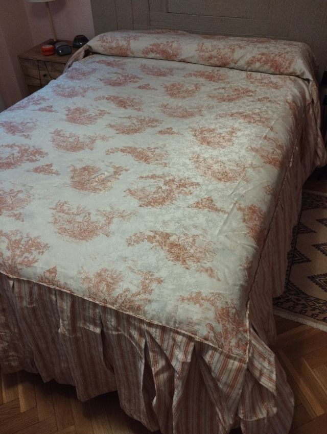 Colcha, edredón y cojines cama 1.50