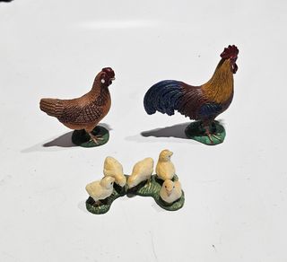 Gallo, gallina y pollitos Schleich 