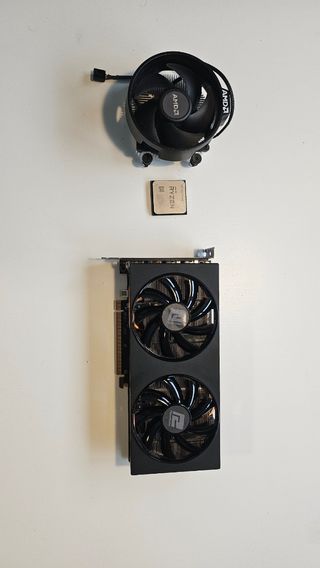 Ryzen 5 3600 + RX 5700 XT