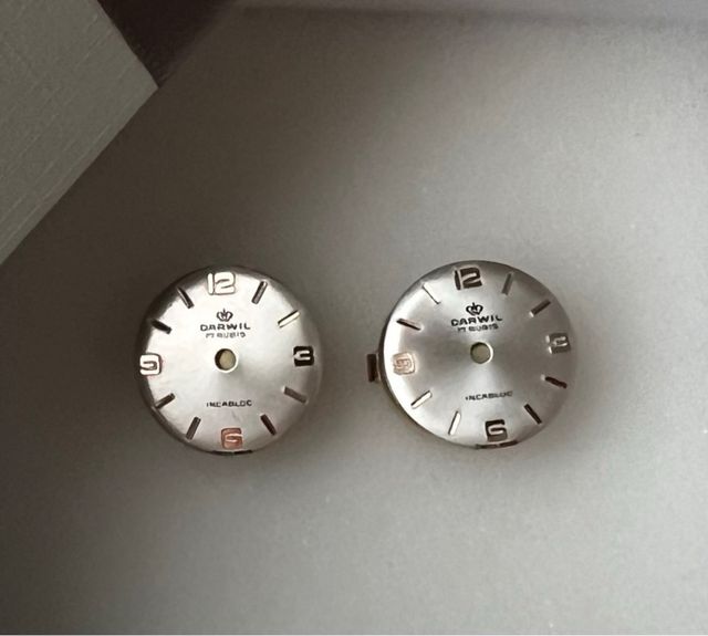 copri-bottoni unisex quadranti Darwil 17 rubis