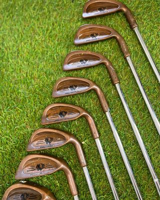 Set de Palos de Golf COBRE-BERILIO (FAZER)
