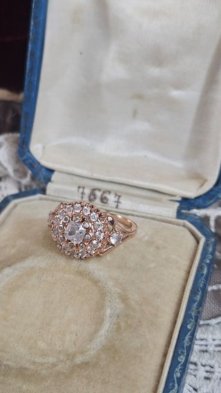 Anillo chapado oro estilo antiguo 