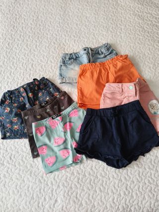 Lote 7 prendas. Talla 5/6