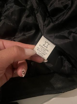 Giacca in pelle nera