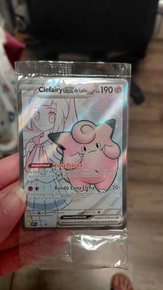 Carta Pokémon Clefairy EX de Lylia Sellada