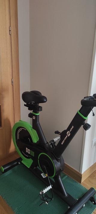 Bicicleta estática Bodytone DS100. En Almería