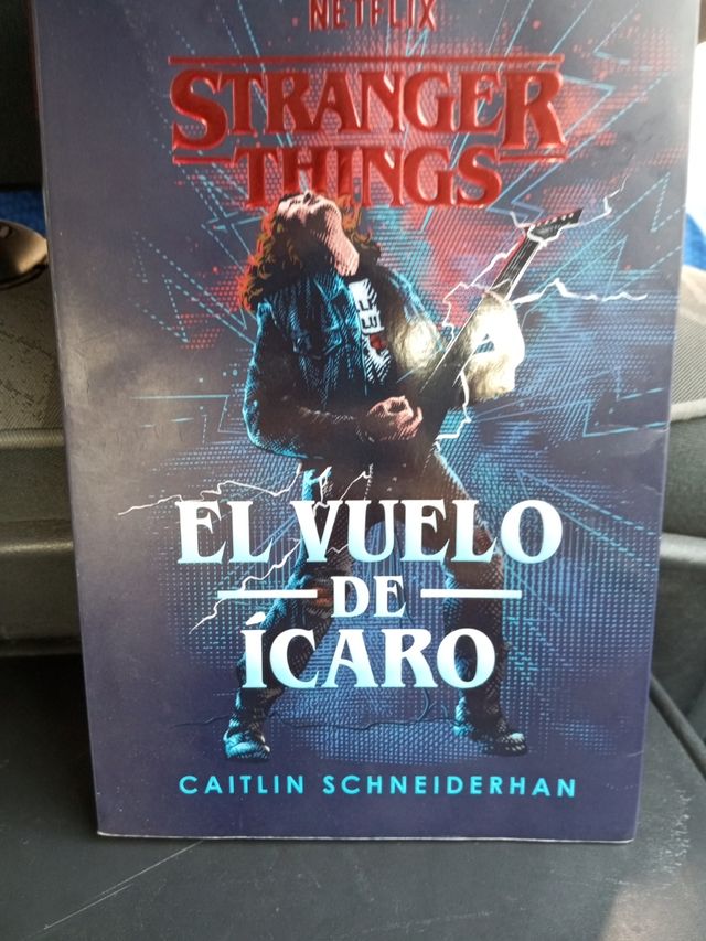 Stranger Things: El vuelo de Ícaro / Stranger T...