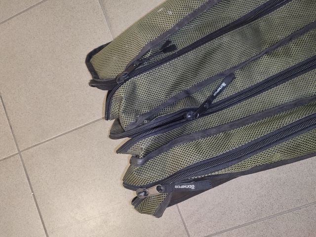 Set da pesca e borsone portacanne