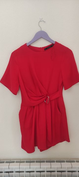 Mono Zara Basic Rojo Talla S
