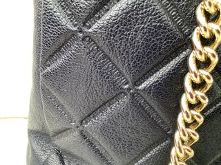 Bolso Carolina Herrera Azul Marino con Cadena Dora