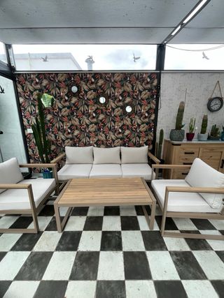 Conjunto de muebles de terraza de madera