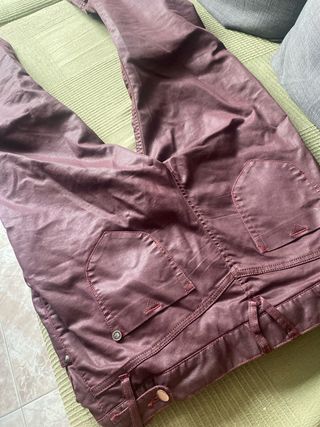 Pantalón moto mujer burdeos