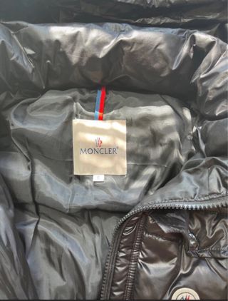 Plumas Moncler Negro Reflectante Talla S