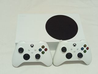 Xbox Series S Blanca con Caja