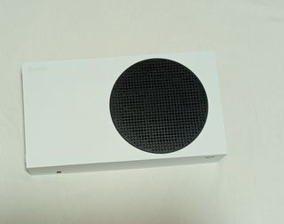 Xbox Series S Blanca con Caja