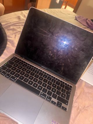 MacBook Air 13” Gris Espacial