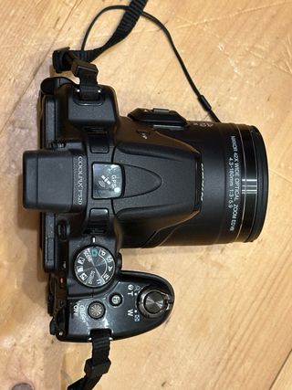 Cámara Nikon Coolpix P520 Averiada