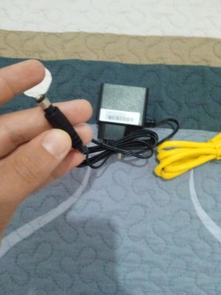 Cables de red y cargador