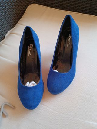 Zapatos de tacón azul Bestini
