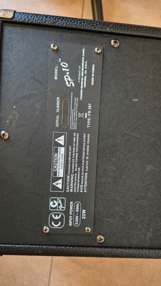 Amplificador FENDER Squier SP10