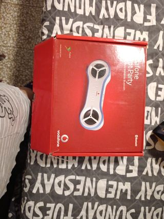 Altavoz Vodafone Parrot Party Bluetooth