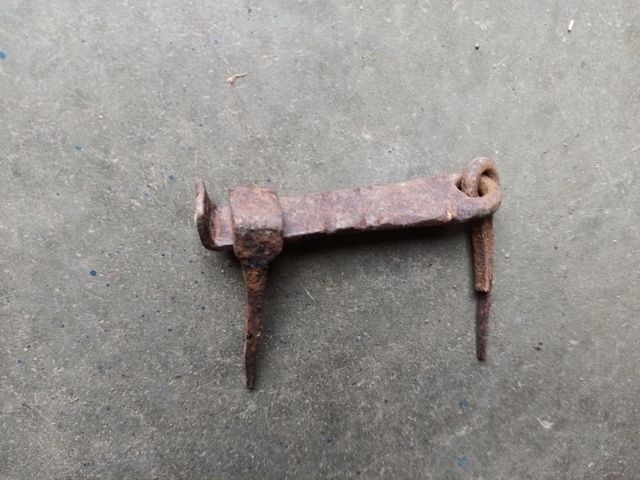 Cerrojo antiguo hierro forjado