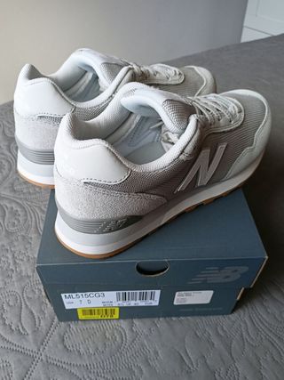 Zapatillas New Balance 515 talla 40 gris claro 