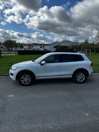 Volkswagen Touareg 2012