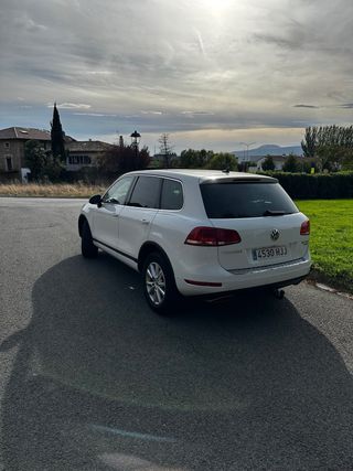 Volkswagen Touareg 2012