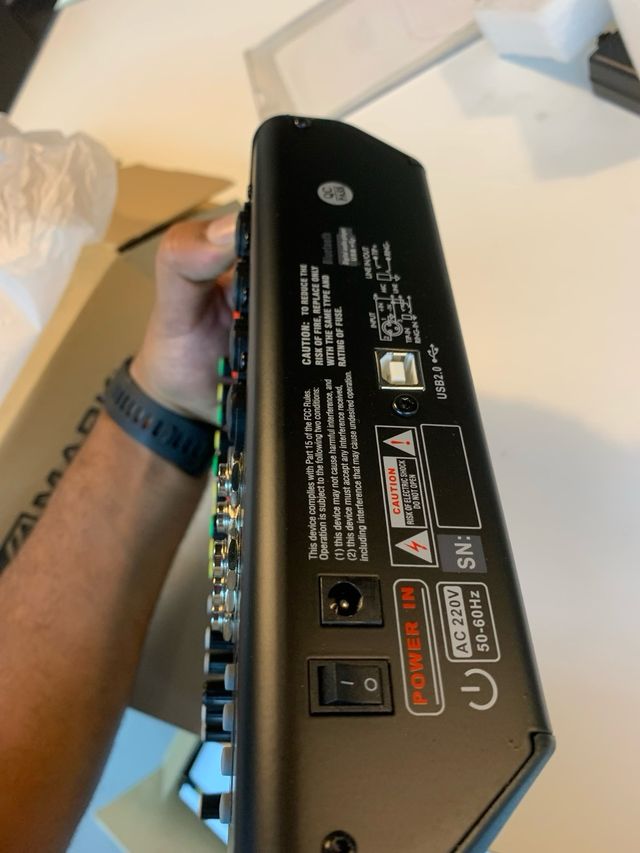 Mesa de Mezclas MARK MINI MAX FX USB BT