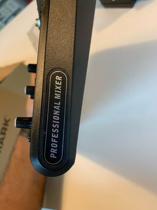 Mesa de Mezclas MARK MINI MAX FX USB BT