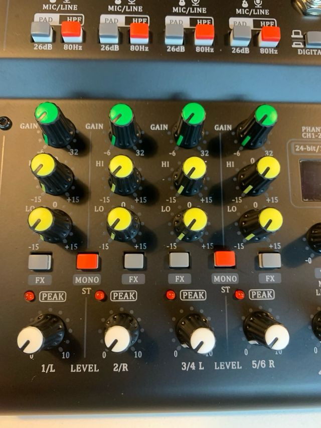 Mesa de Mezclas MARK MINI MAX FX USB BT