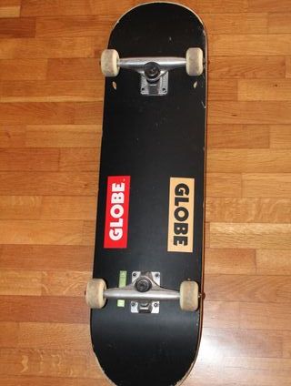 Skate Globe Negro