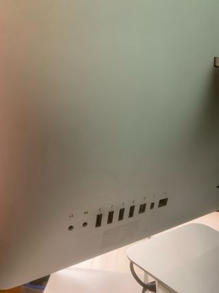 iMac 21.5 2011 Plata