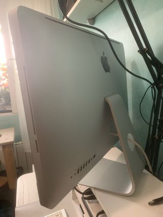 iMac 21.5 2011 Plata