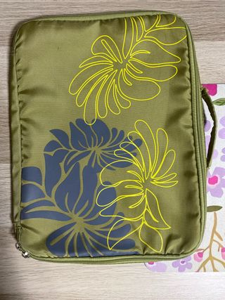 Funda ordenador portátil diseño floral