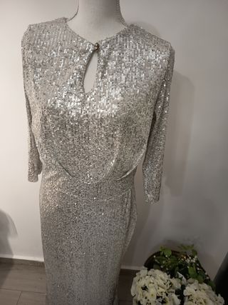 Vestido de fiesta lentejuelas plateadas T42