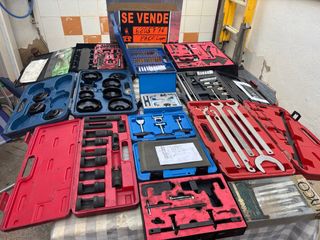 Estuche de llaves y herramientas